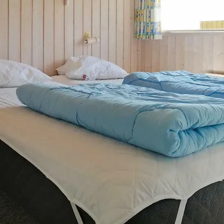 Three-bedroom Holiday In Sjolund 2 Holiday home *